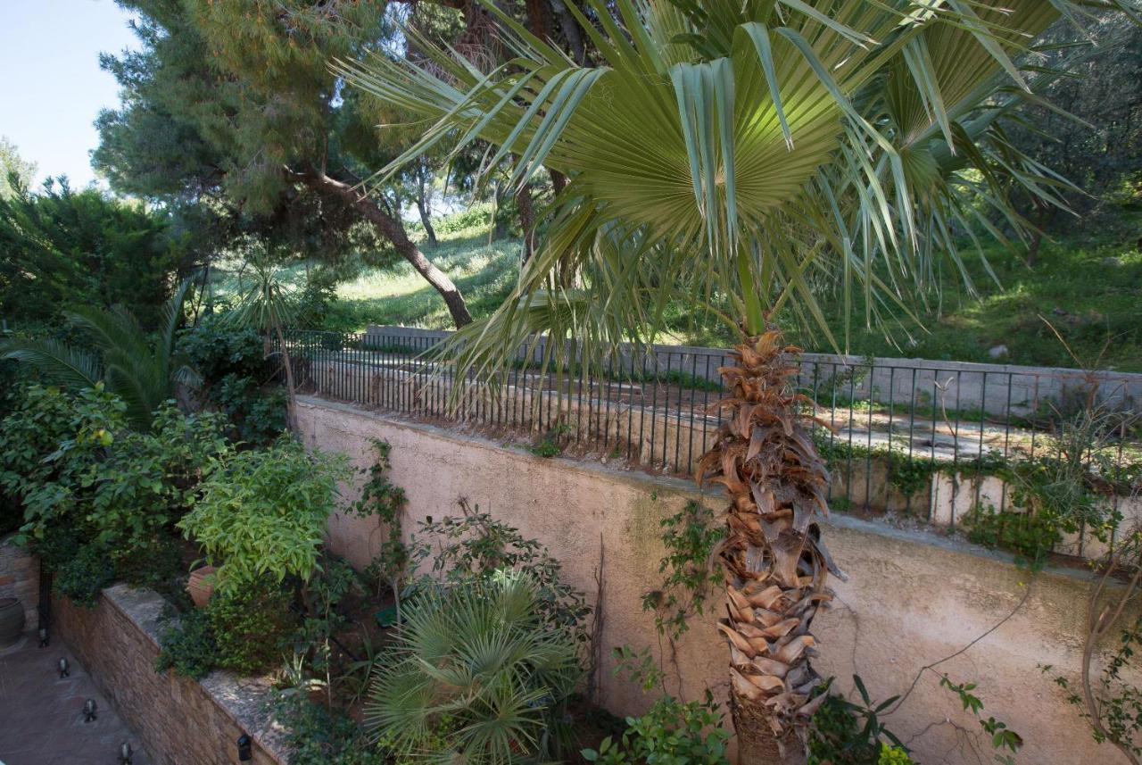 Exceptional Villa In Voula Near The Sea Atenas Exterior foto